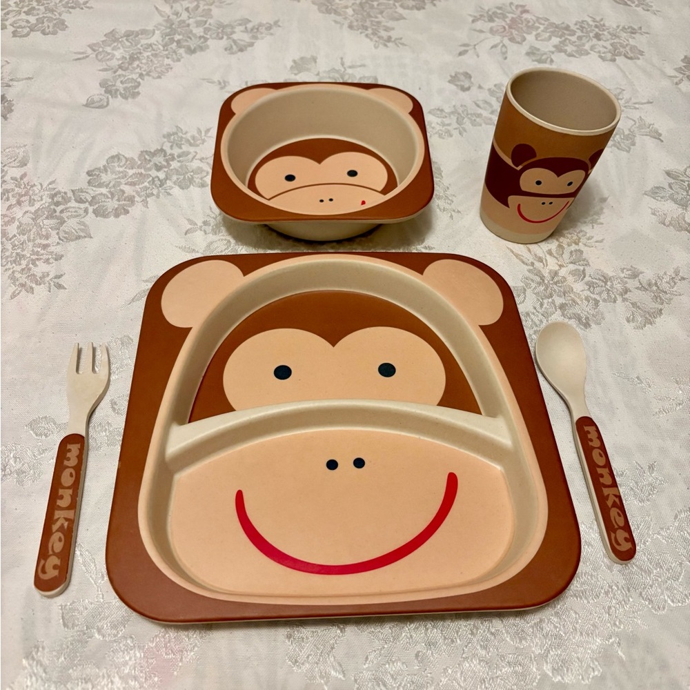 Monkey-Themed Kids Dinnerware Set - Brown and Cream - for your little monkey!
